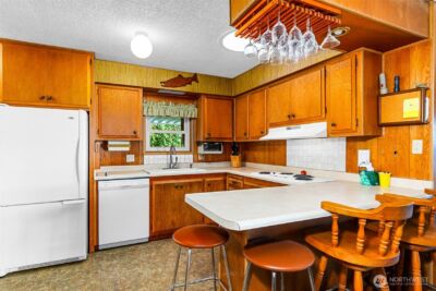 4736 Cooper Point Road NW, Olympia, WA 98502 - Photo 19