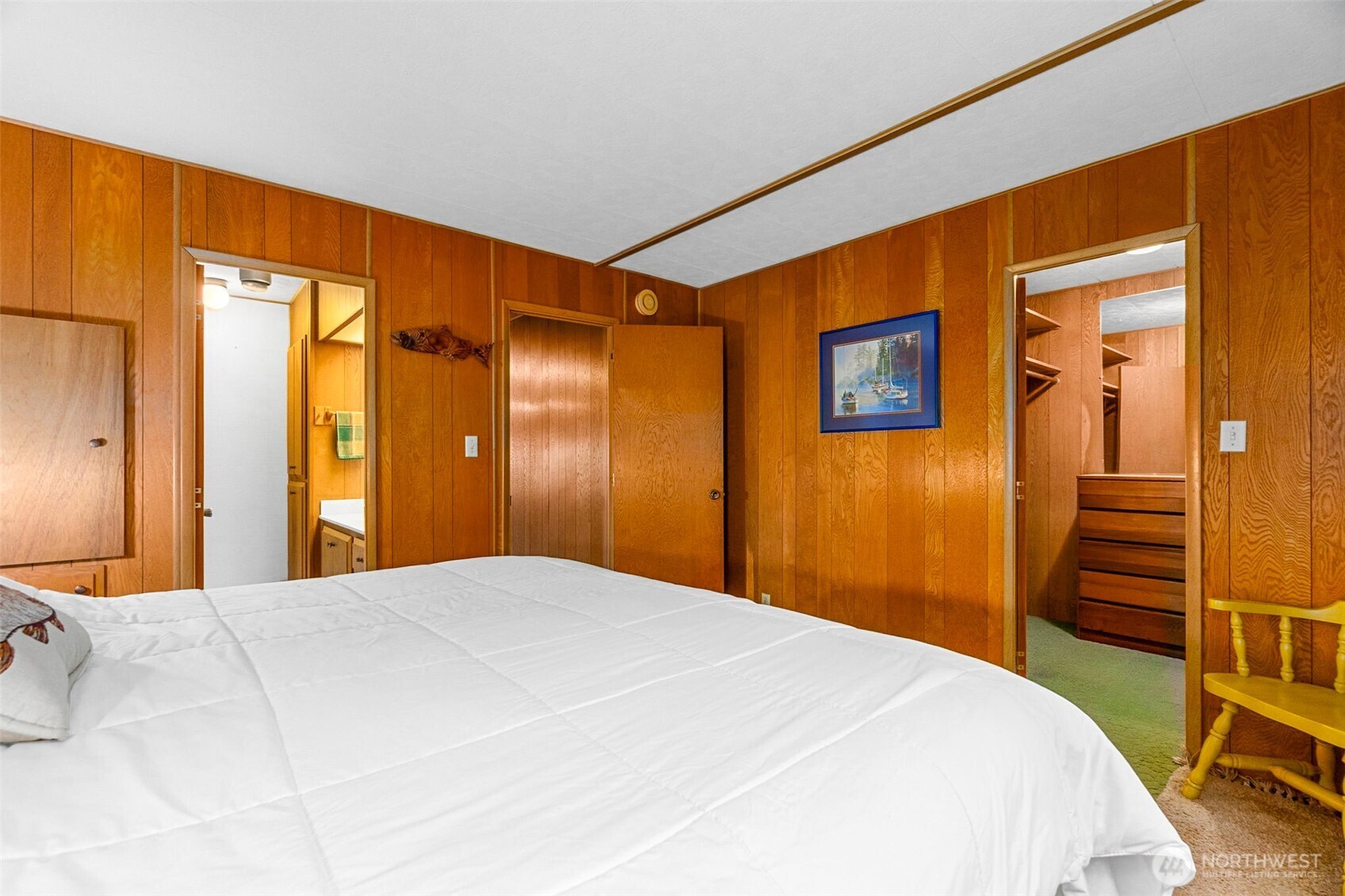 4736 Cooper Point Road NW, Olympia, WA 98502
