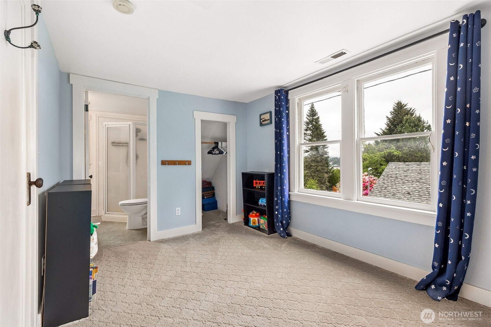 1022 Brawne Avenue NW, Olympia, WA 98502