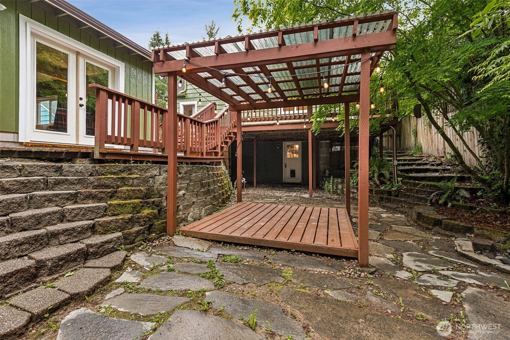 1022 Brawne Avenue NW, Olympia, WA 98502