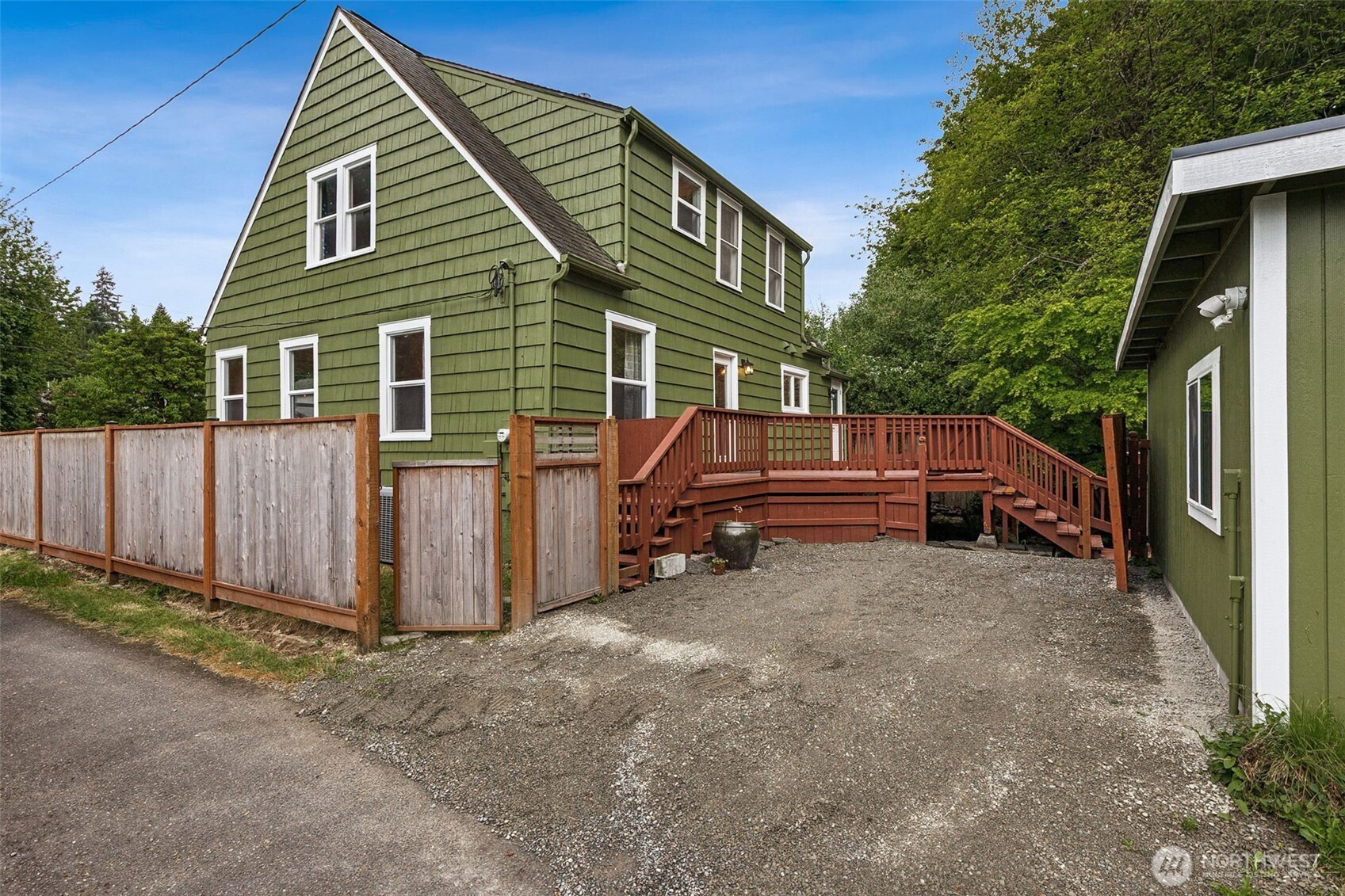 1022 Brawne Avenue NW, Olympia, WA 98502