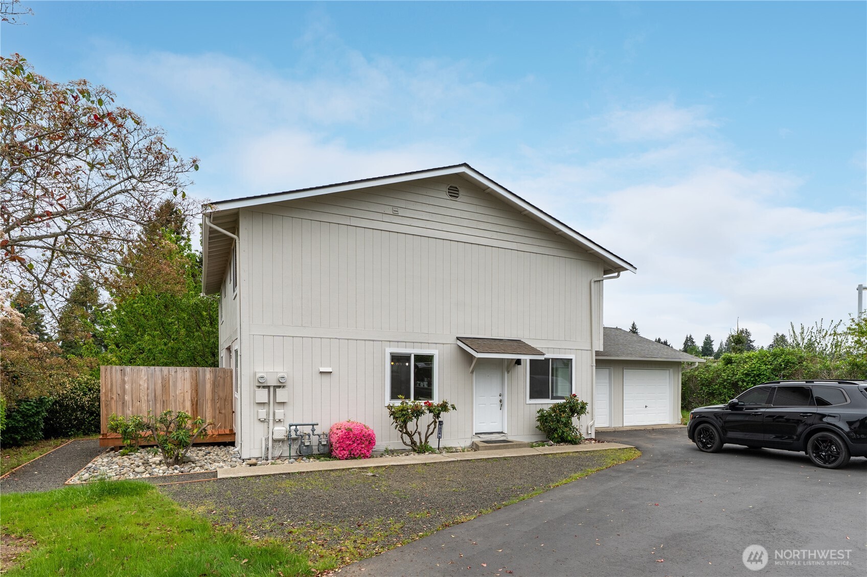 1034 Hanford Avenue , Bremerton, WA 98310