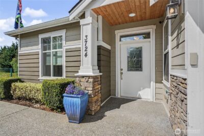 3724 68th Avenue Ct W, University Place, WA 98466 - Photo 2