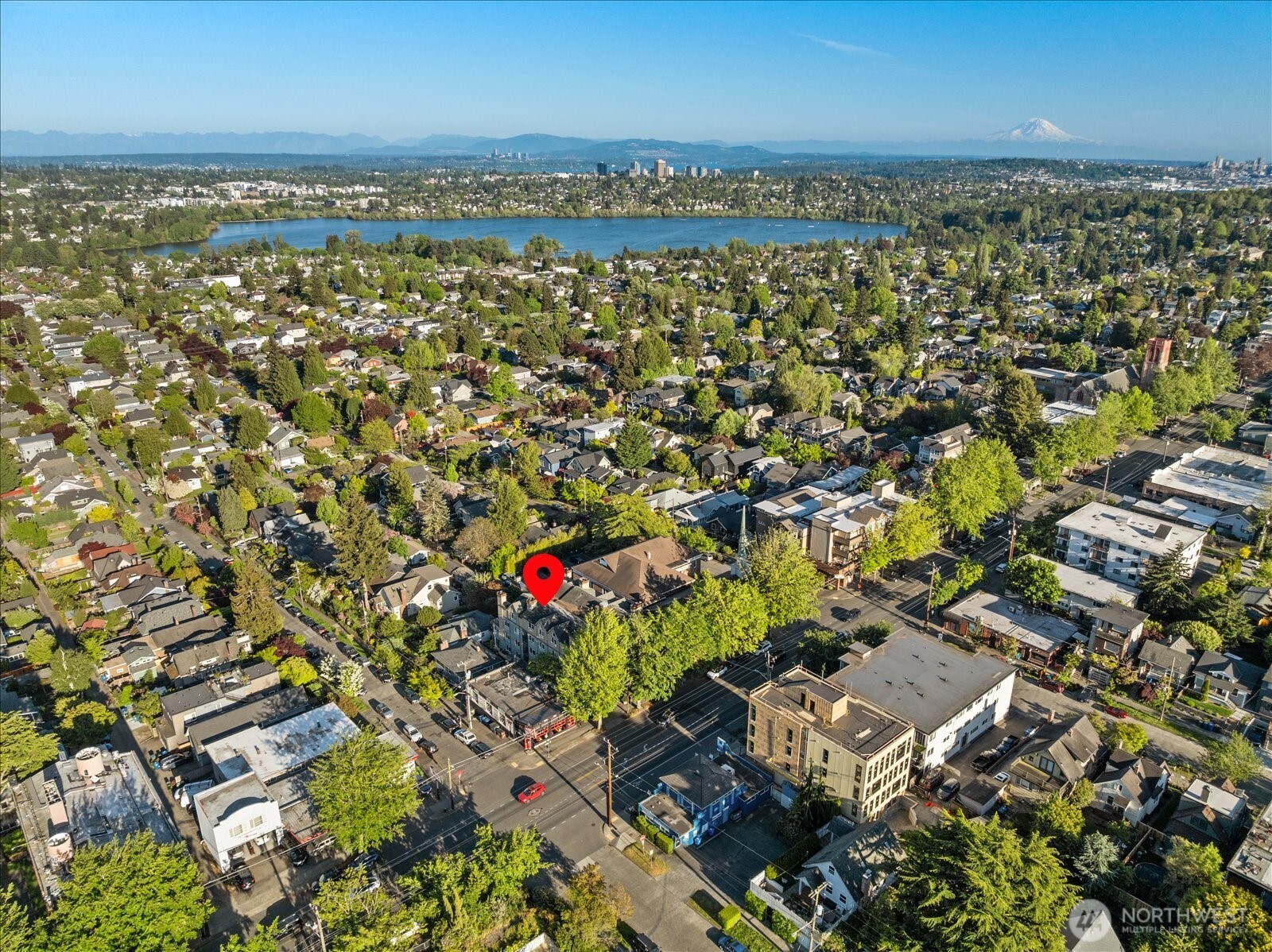 7814 Greenwood Avenue N #205, Seattle, WA 98103-4664