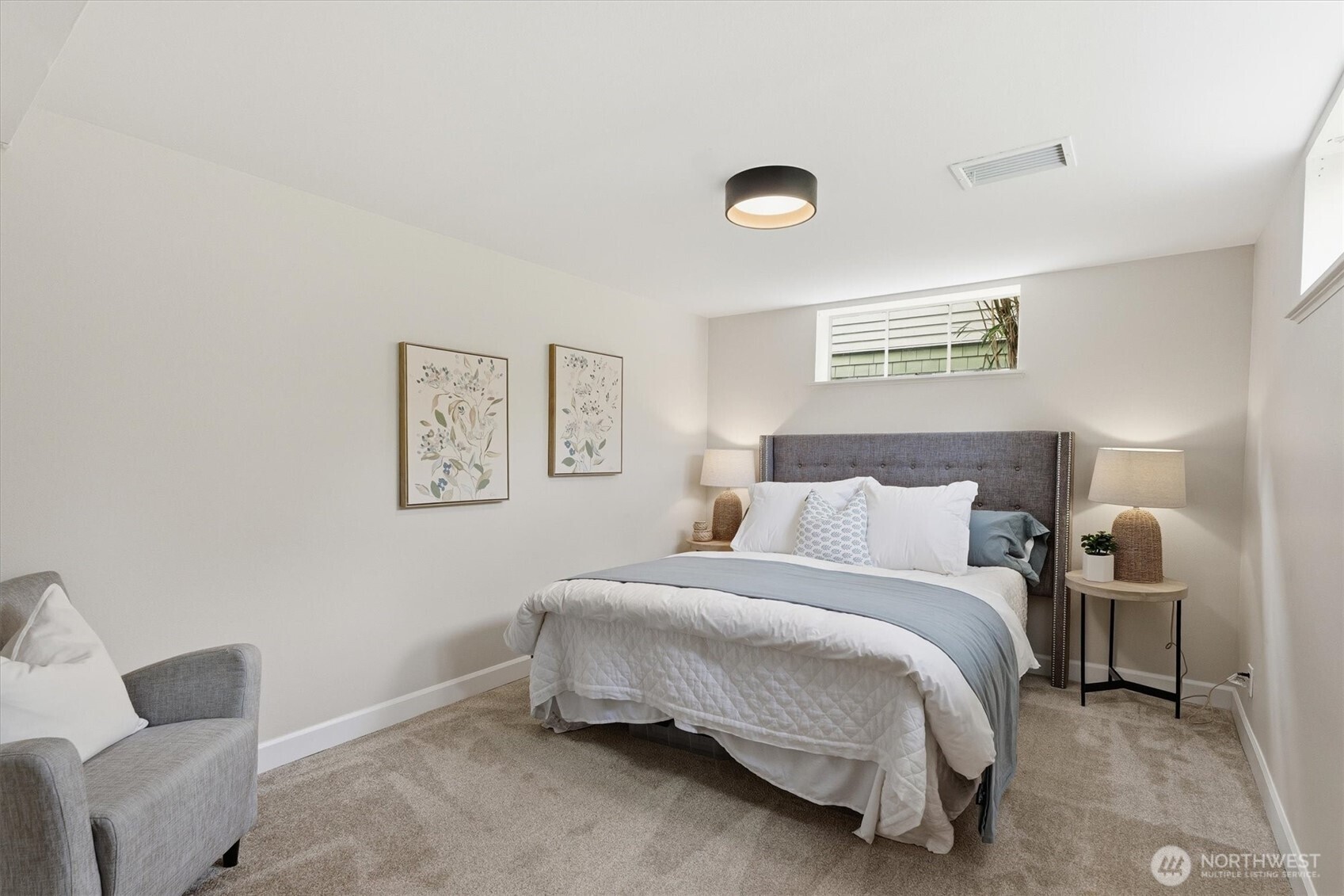 6321 18th Avenue NE, Seattle, WA 98115