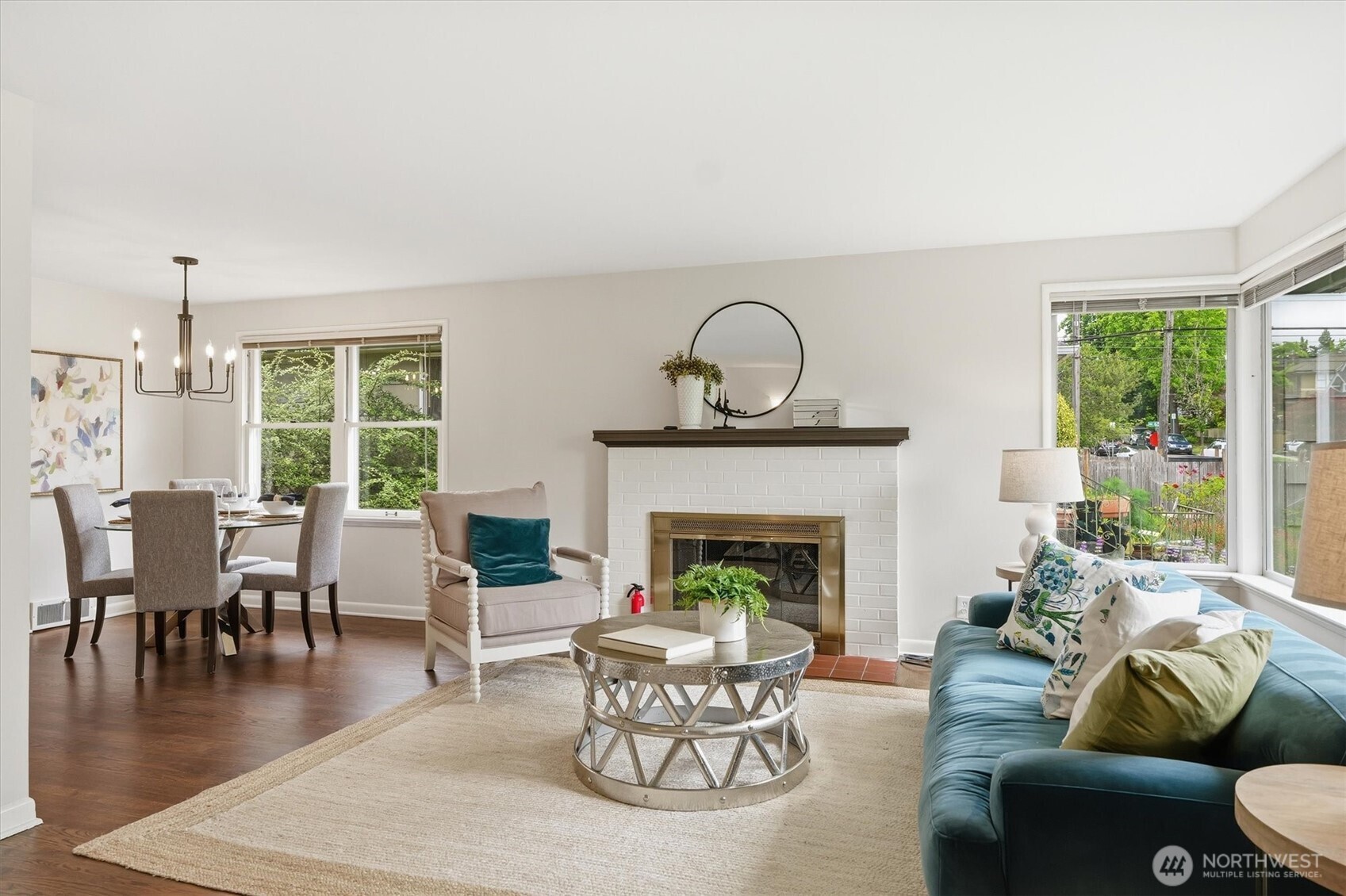 6321 18th Avenue NE, Seattle, WA 98115