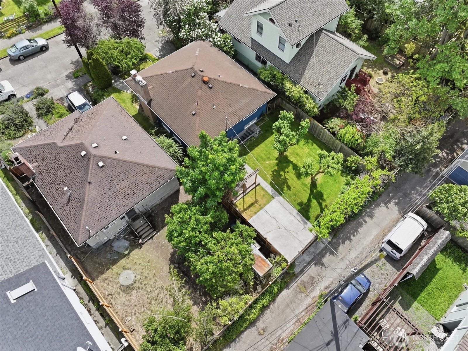 6321 18th Avenue NE, Seattle, WA 98115