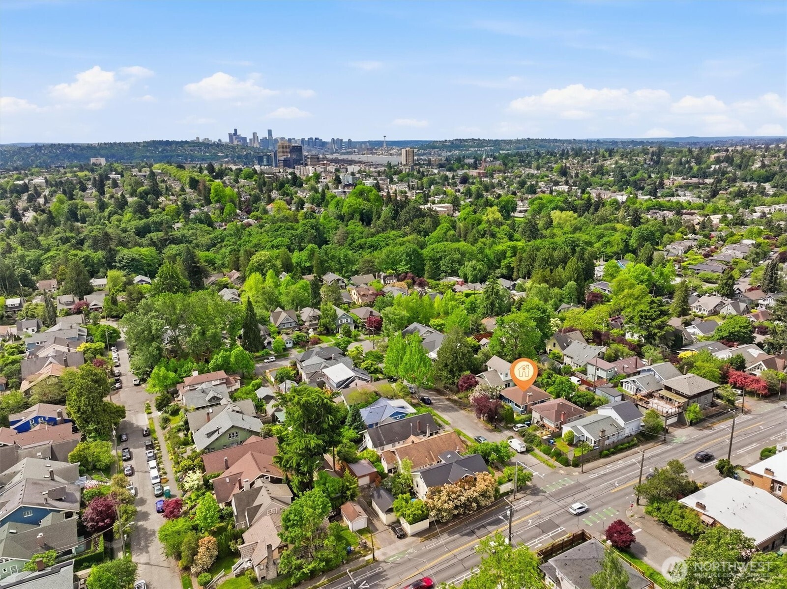 6321 18th Avenue NE, Seattle, WA 98115