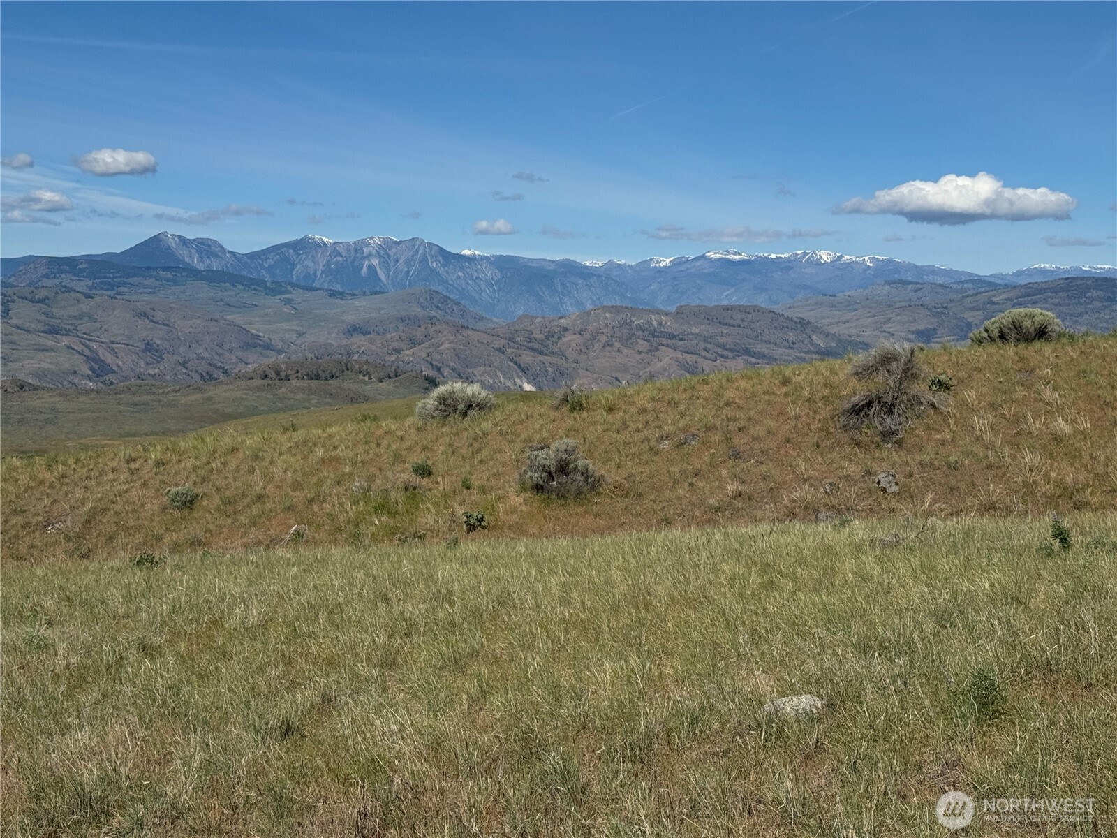 35 Sunset Ridge Road , Oroville, WA 98844