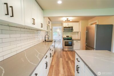 154 NE 115th , Seattle, WA 98125 - Photo 12
