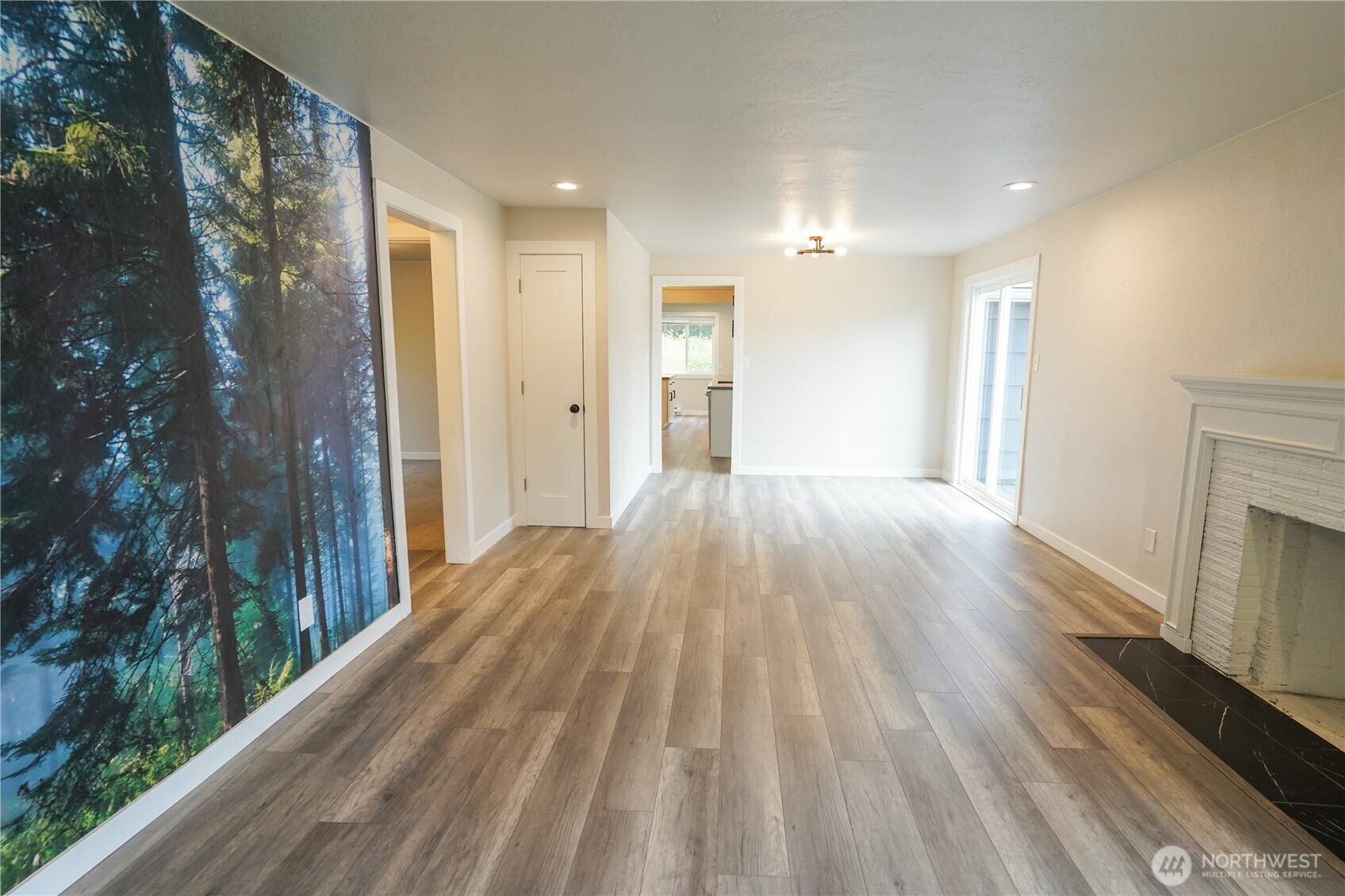 154 NE 115th , Seattle, WA 98125