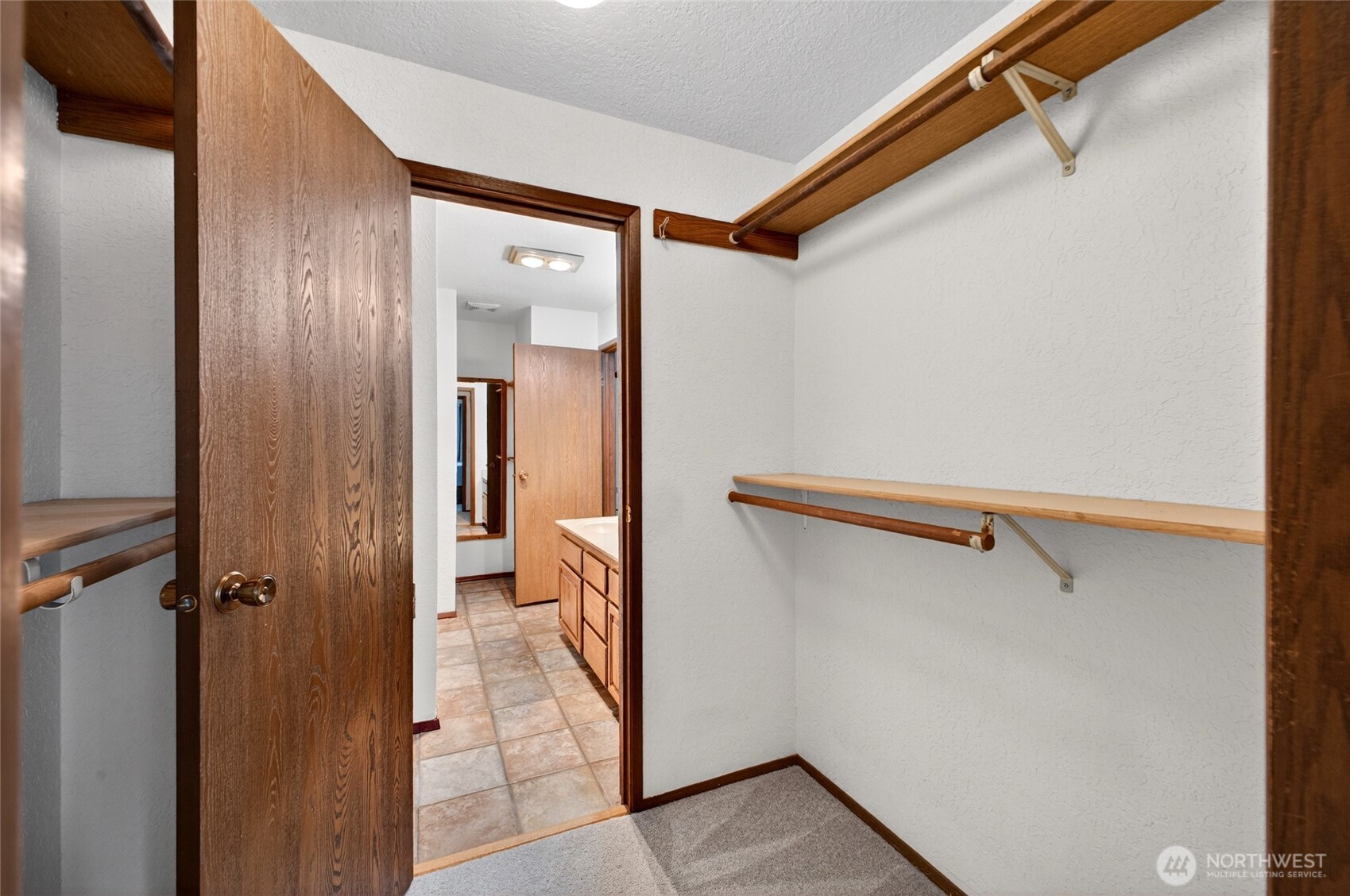 140 Summit Avenue N #B5, Kent, WA 98030