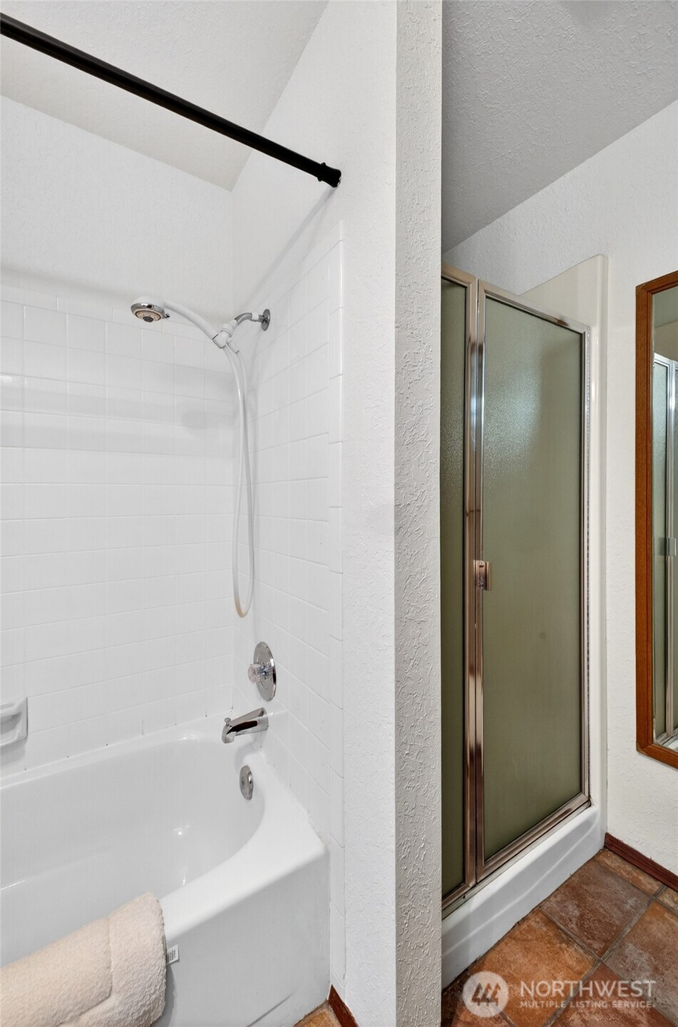 140 Summit Avenue N #B5, Kent, WA 98030