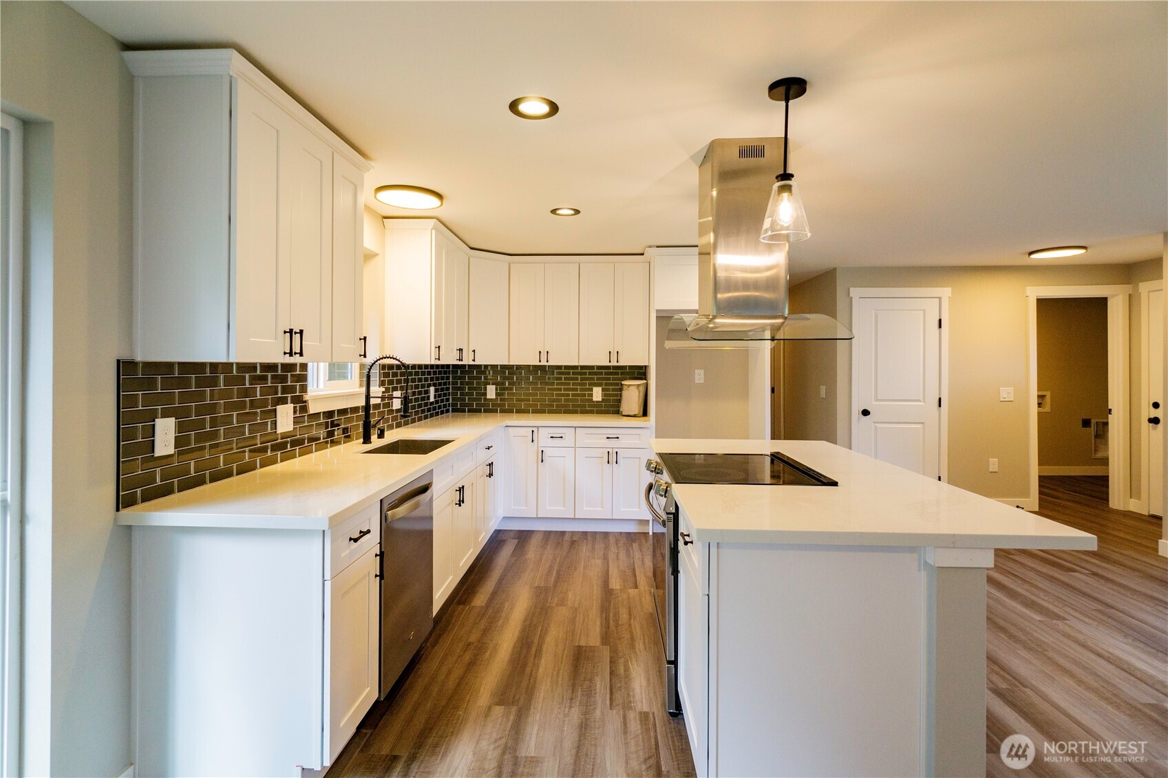 5118 VIEWRIDGE Drive SE, Olympia, WA 98501