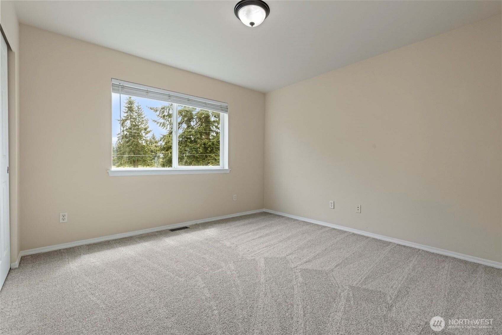 15233 100th Avenue SE, Yelm, WA 98597
