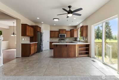 15233 100th Avenue SE, Yelm, WA 98597 - Photo 4