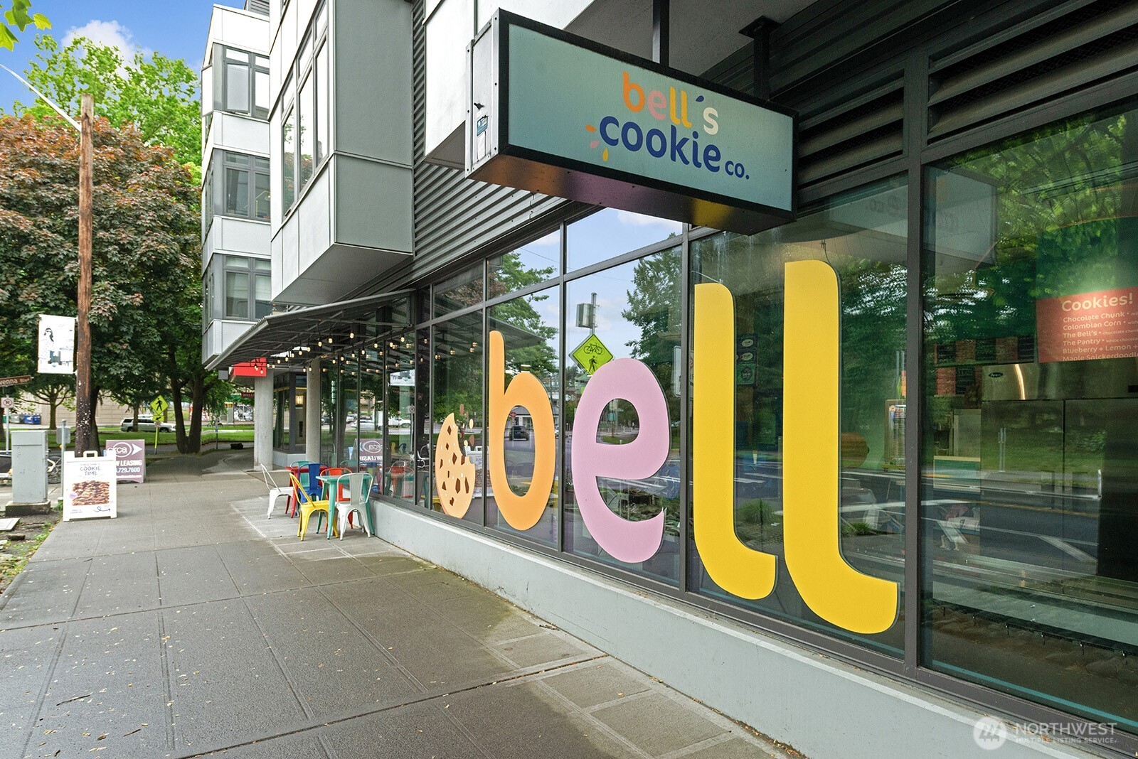 6557 4th Avenue NE #9, Seattle, WA 98115