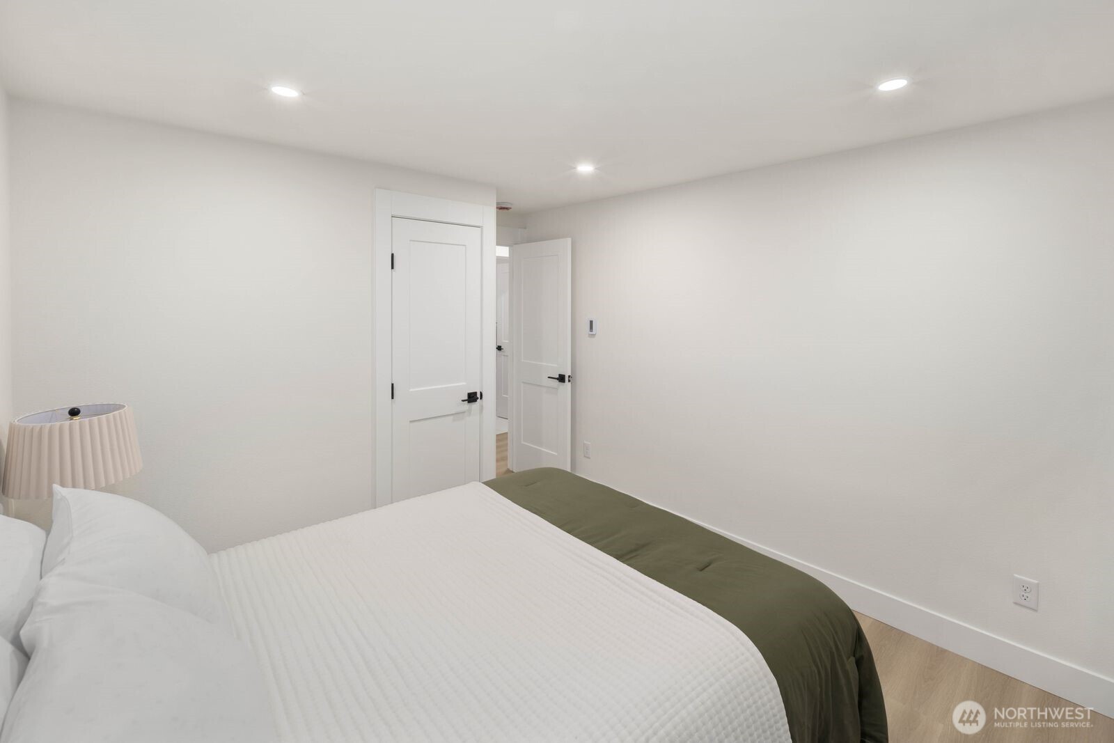 5810 57th Avenue NE, Seattle, WA 98105