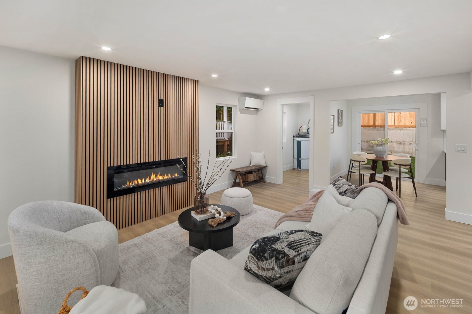 5810 57th Avenue NE, Seattle, WA 98105