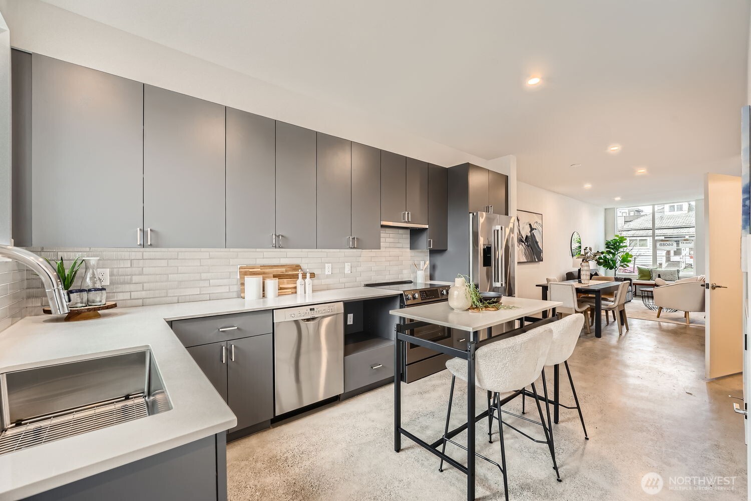6610 Carleton Avenue S #B, Seattle, WA 98108