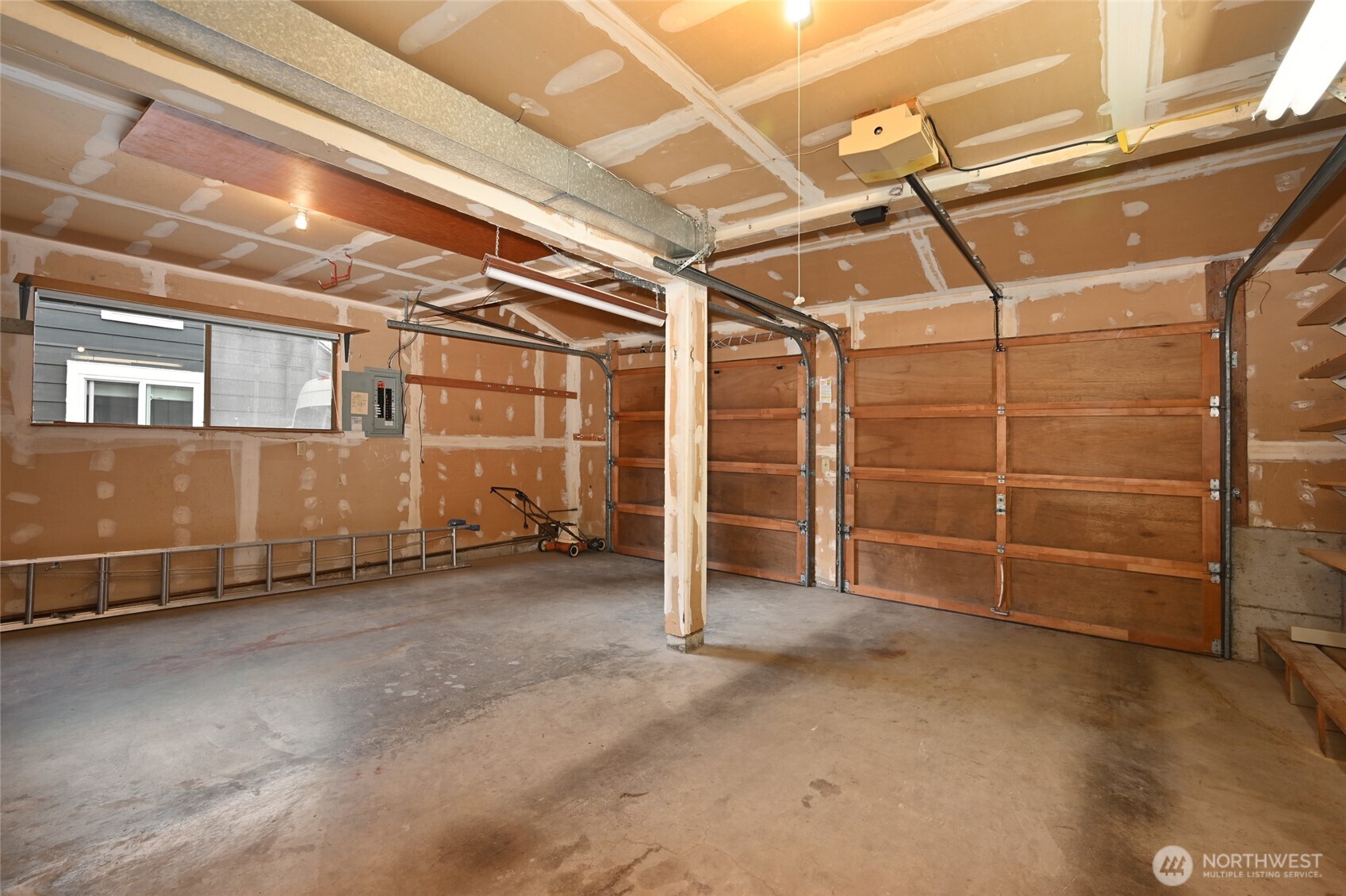 3809 NE 86th Street , Seattle, WA 98115