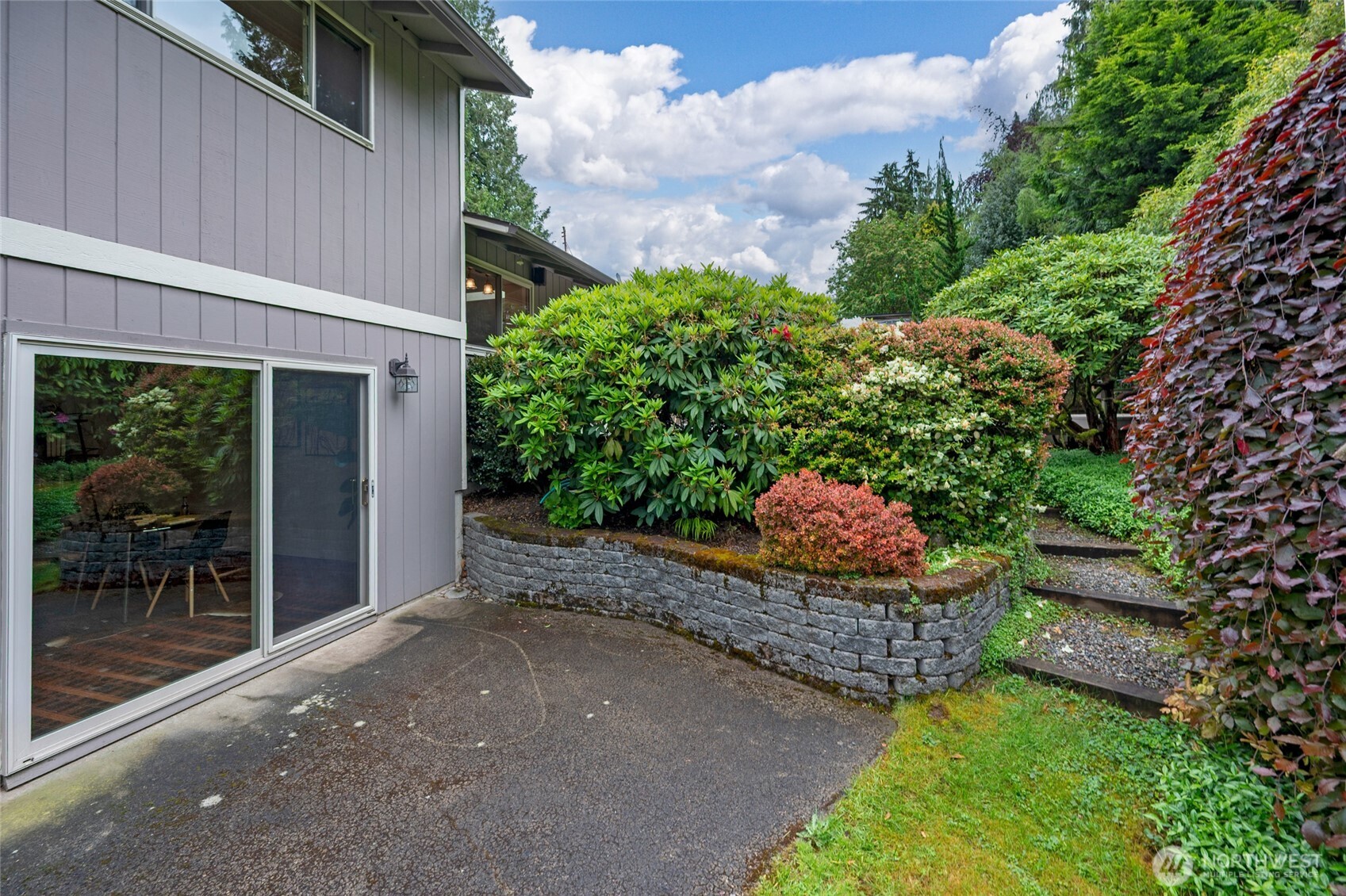 3809 NE 86th Street , Seattle, WA 98115