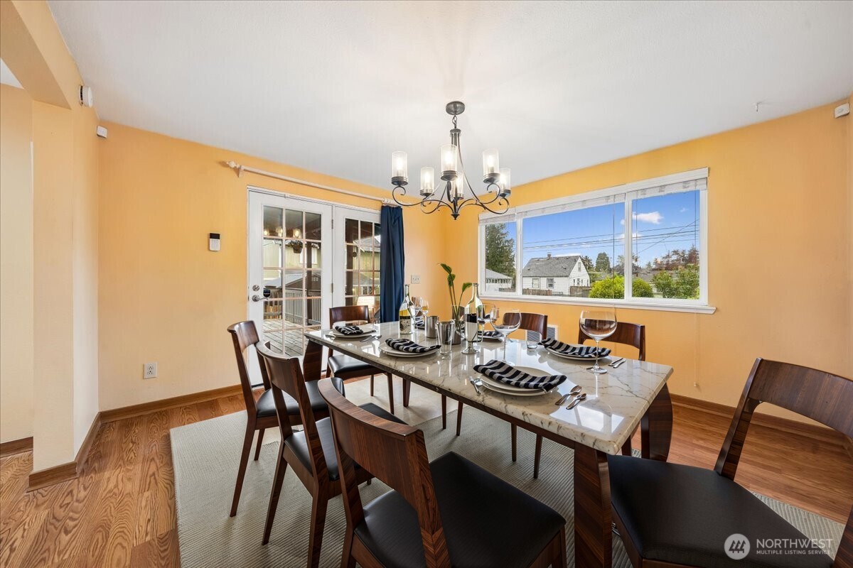 1022 E 56th Street , Tacoma, WA 98404