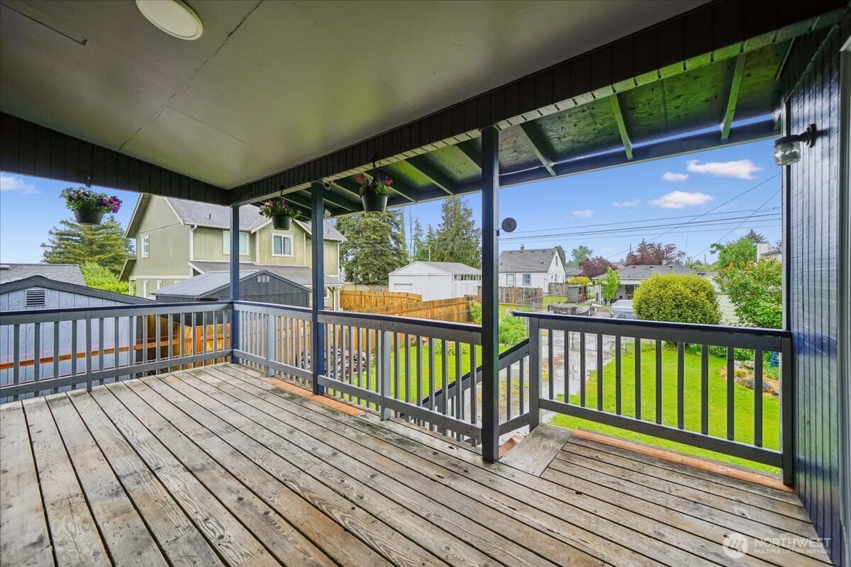 1022 E 56th Street , Tacoma, WA 98404