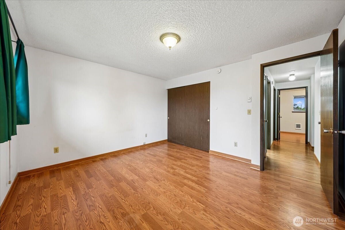 1022 E 56th Street , Tacoma, WA 98404
