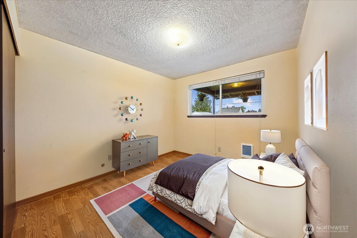 1022 E 56th Street , Tacoma, WA 98404
