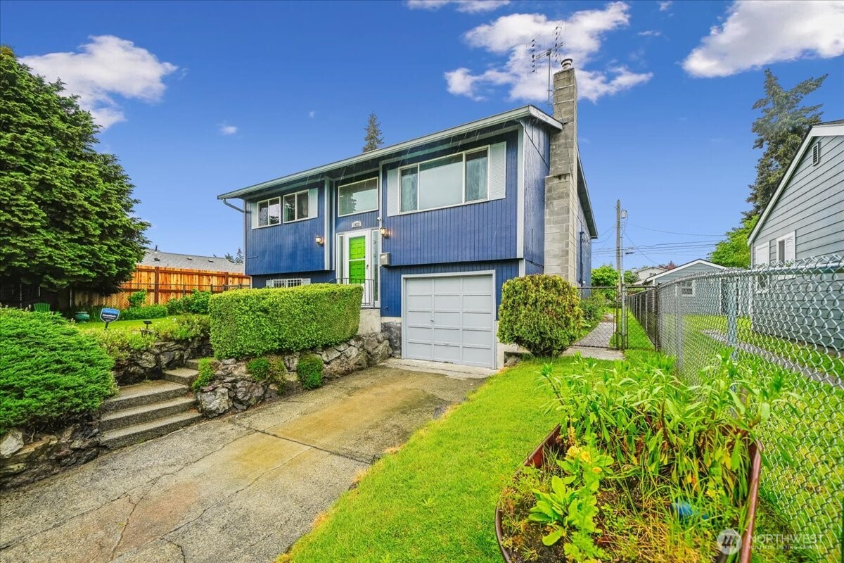 1022 E 56th Street , Tacoma, WA 98404