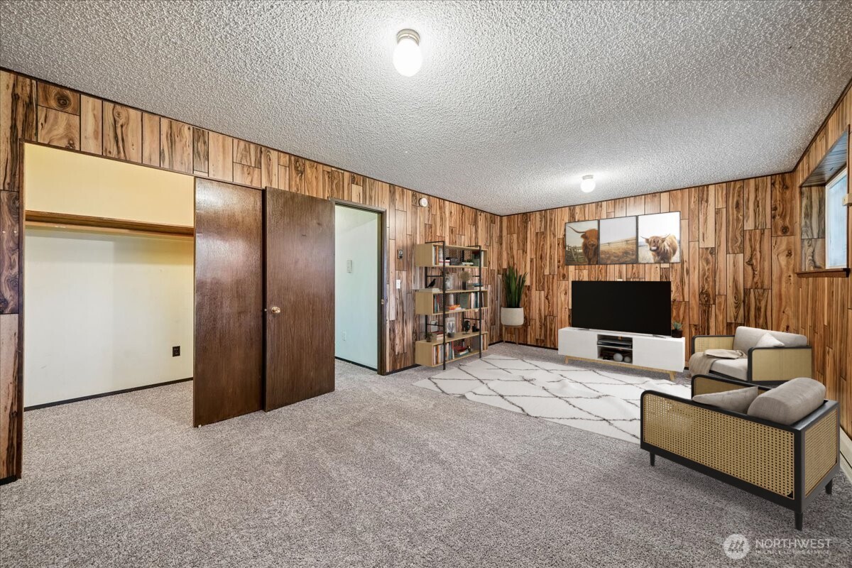 1022 E 56th Street , Tacoma, WA 98404