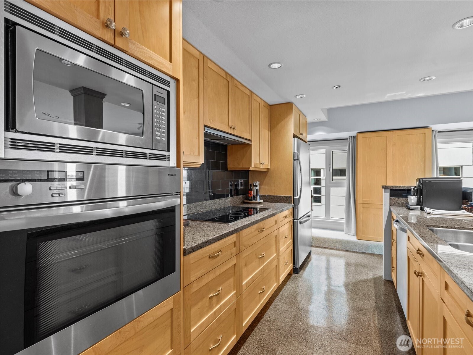 121 Vine Street #601, Seattle, WA 98121