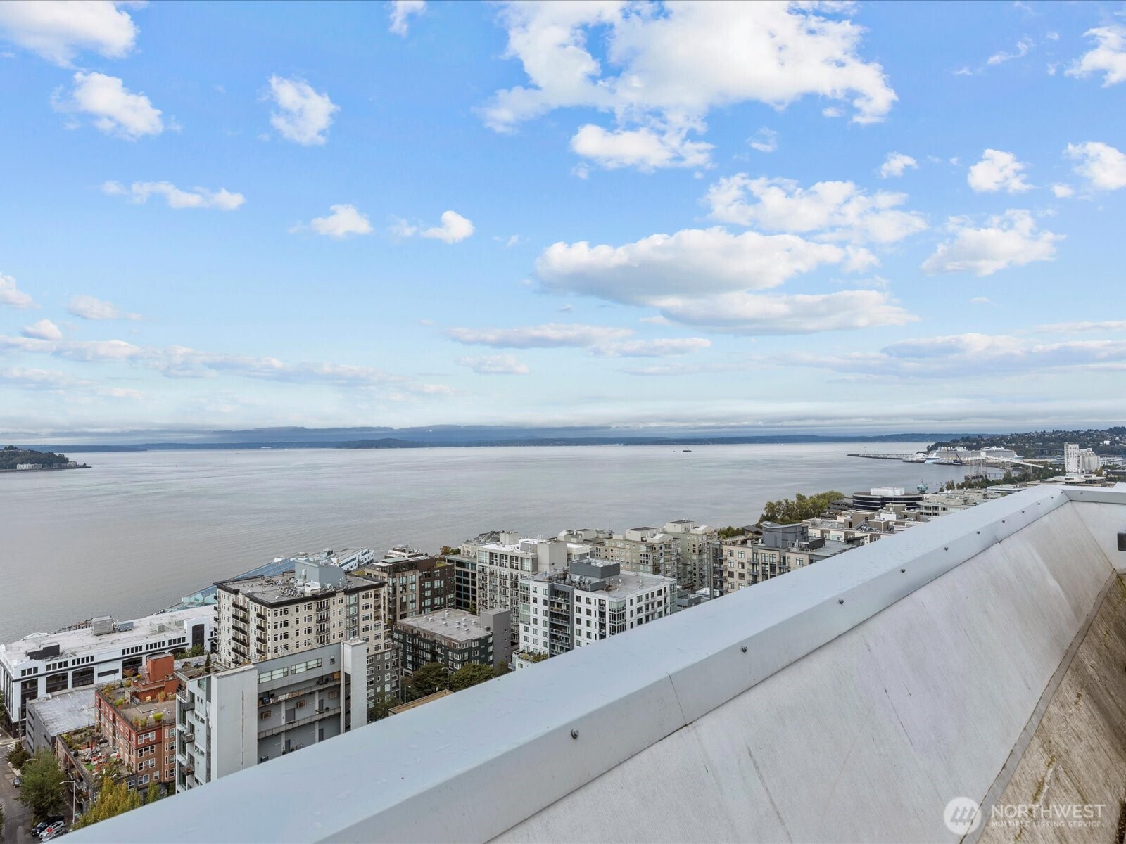 121 Vine Street #601, Seattle, WA 98121