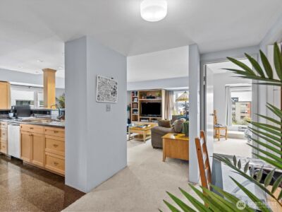 121 Vine Street #601, Seattle, WA 98121 - Photo 10