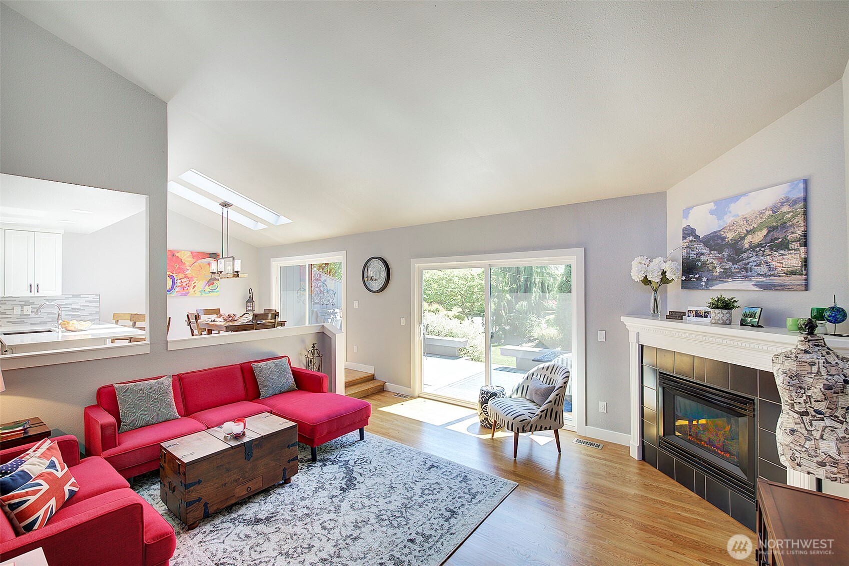 2013 210th Circle NE, Sammamish, WA 98074
