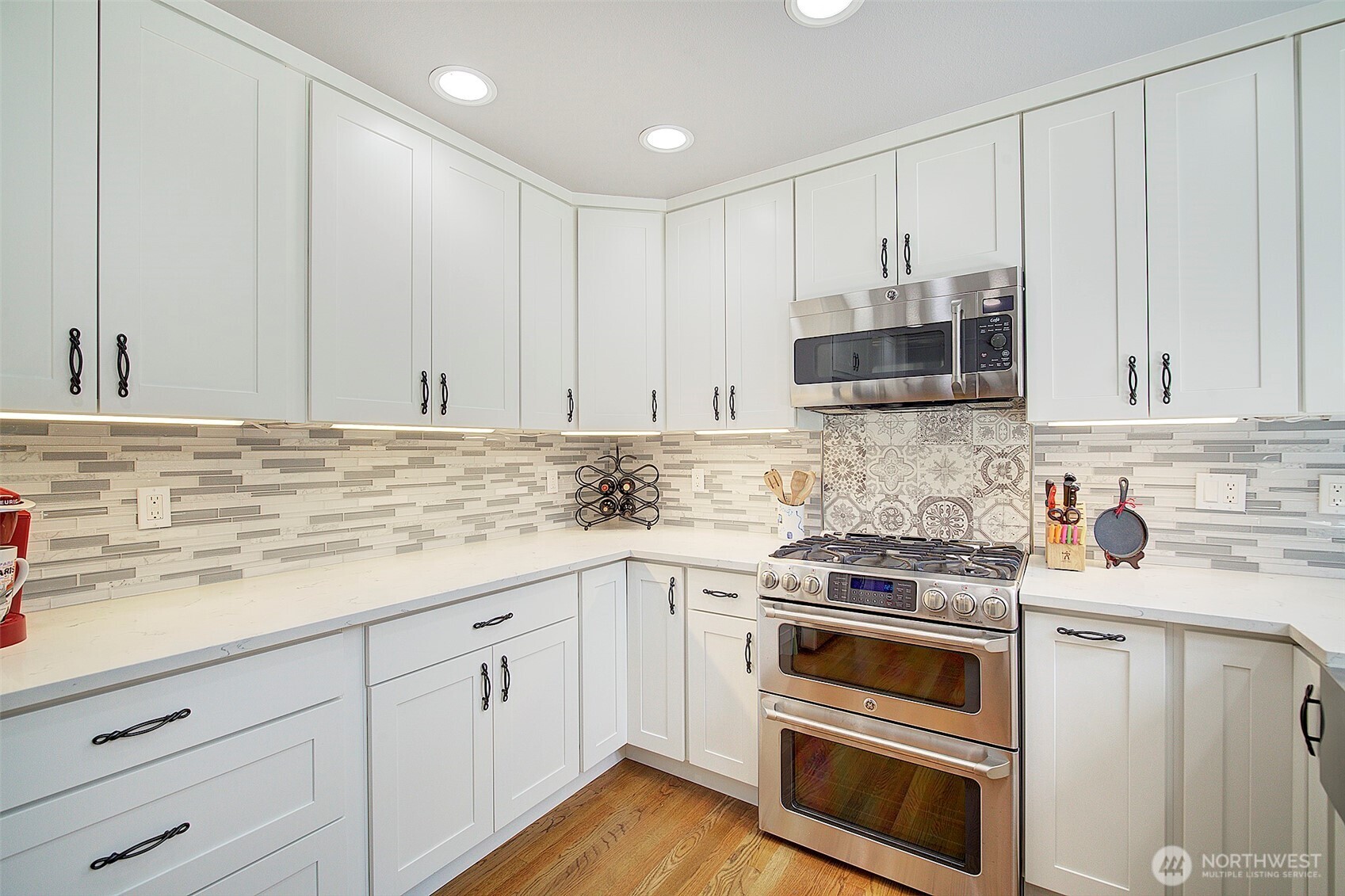 2013 210th Circle NE, Sammamish, WA 98074