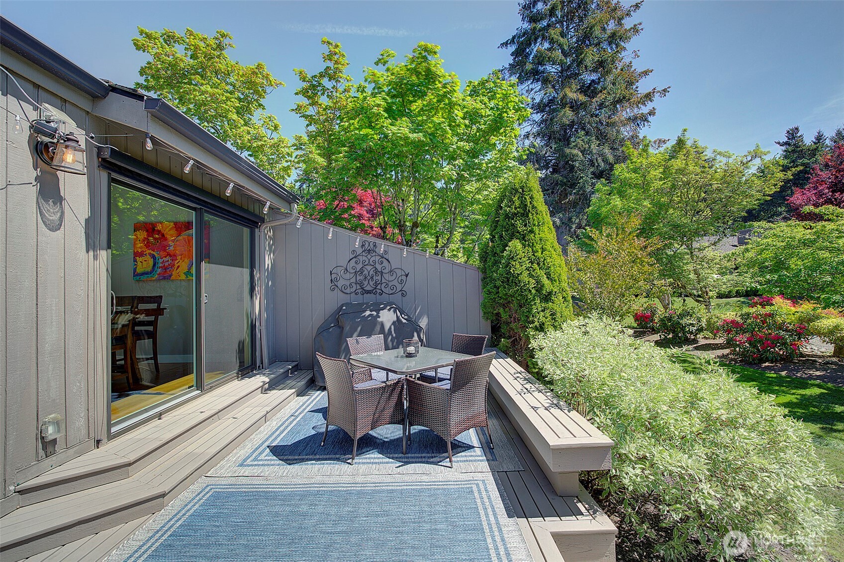 2013 210th Circle NE, Sammamish, WA 98074