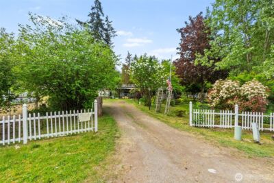 4210 252nd Street Ct E, Spanaway, WA 98387 - Photo 2