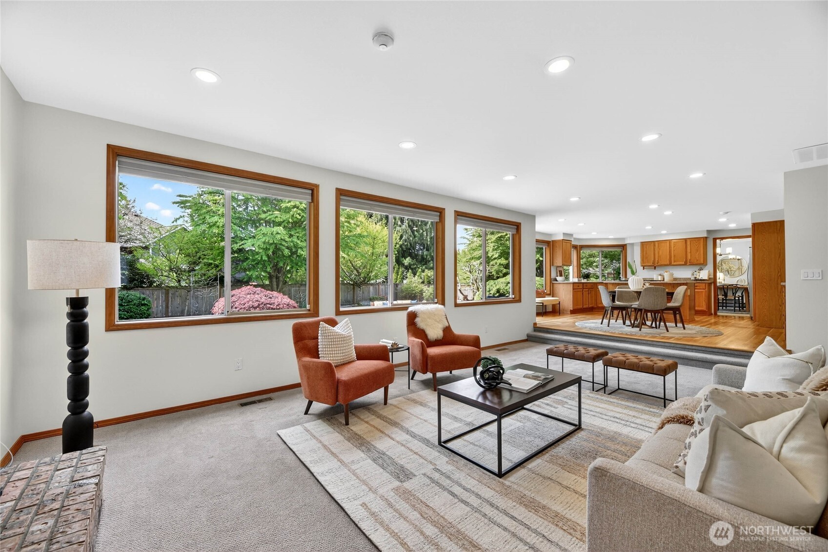 19223 63rd Avenue NE, Kenmore, WA 98028