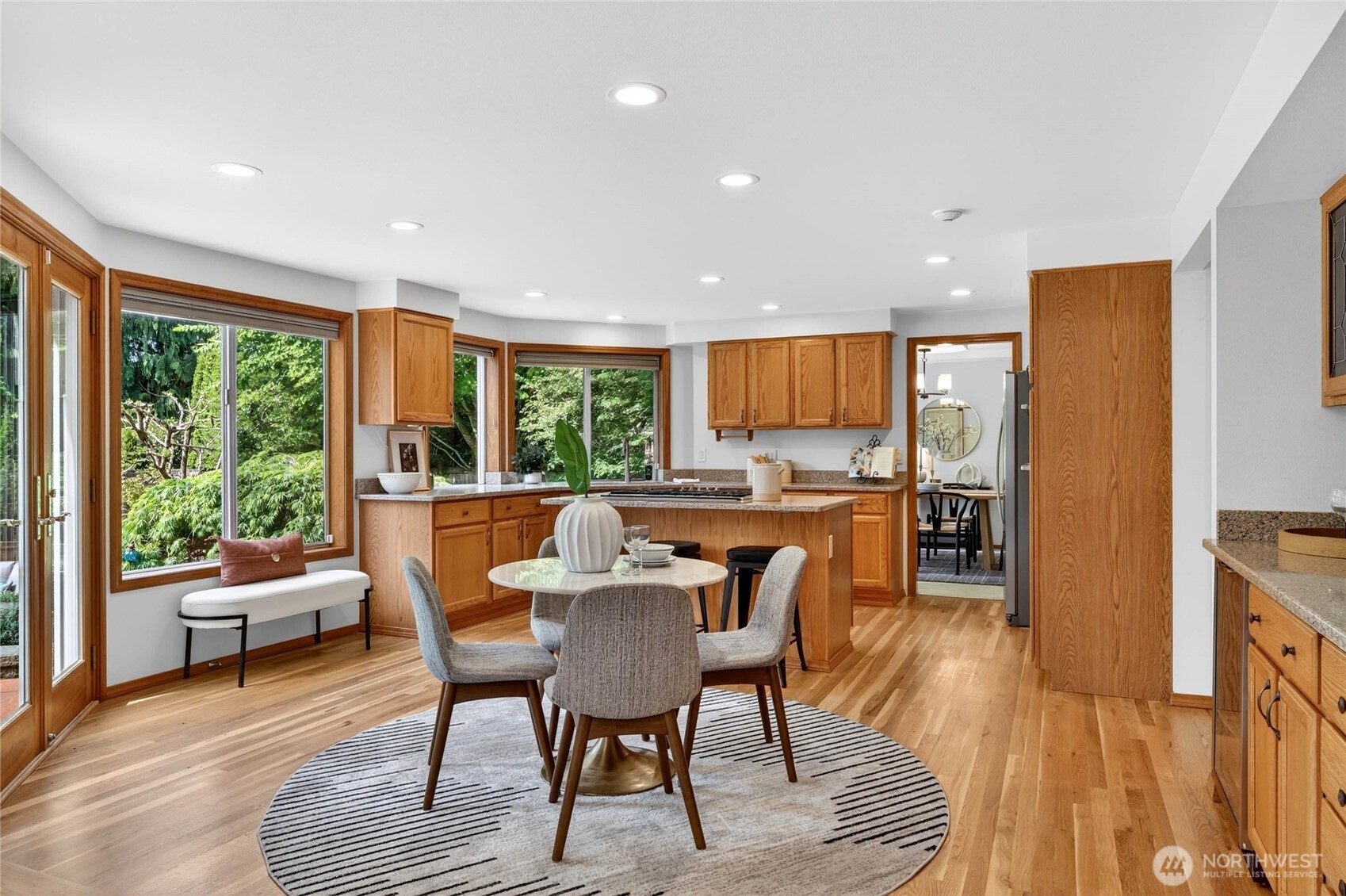 19223 63rd Avenue NE, Kenmore, WA 98028