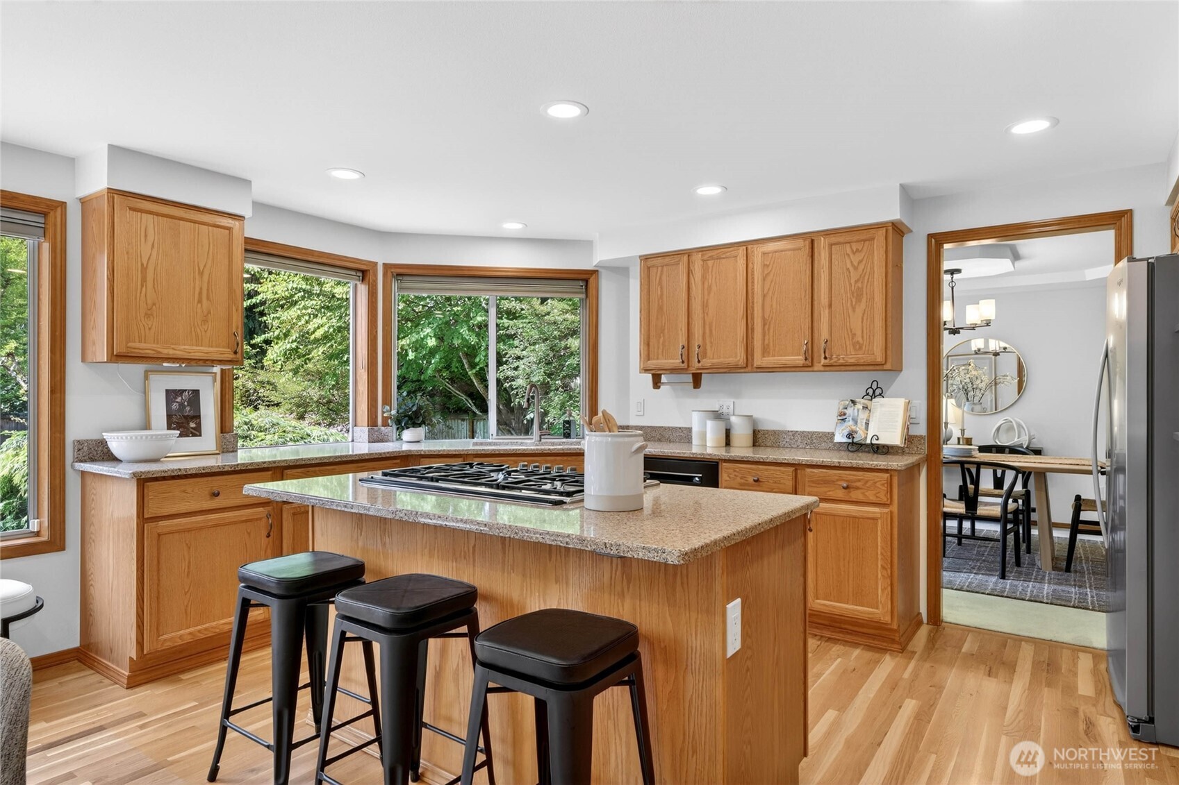 19223 63rd Avenue NE, Kenmore, WA 98028