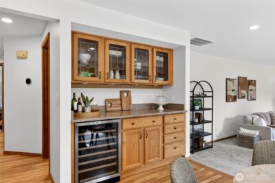 19223 63rd Avenue NE, Kenmore, WA 98028 - Photo 8