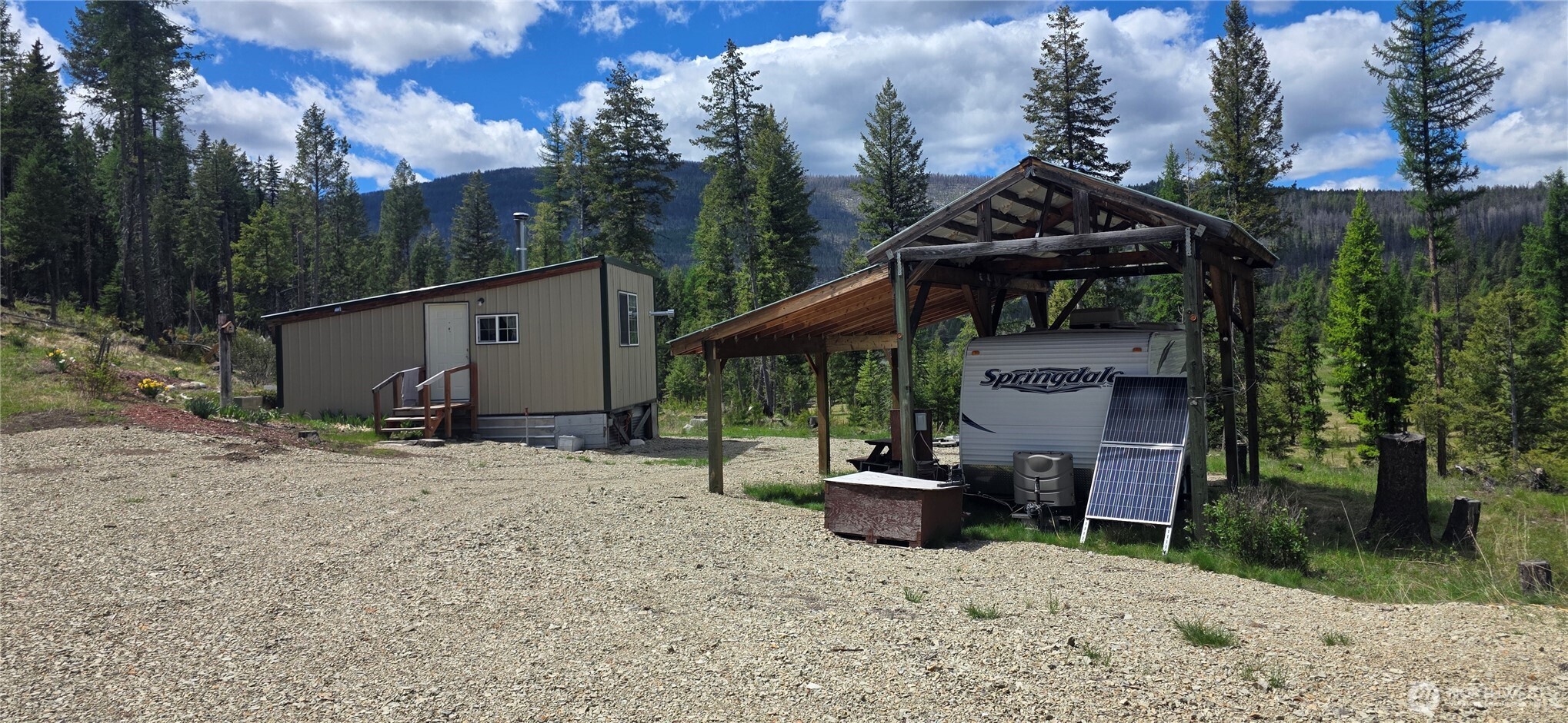 790 BONAPARTE LAKE RD , Tonasket, WA 98855