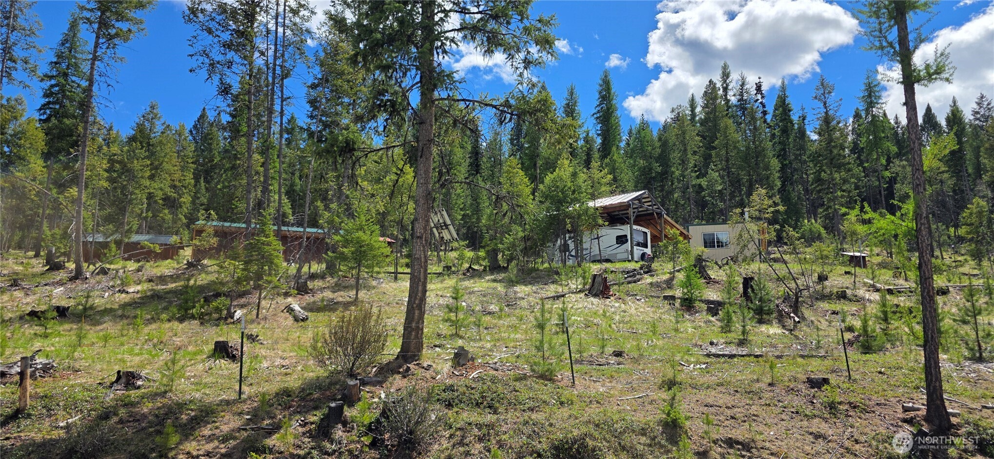790 BONAPARTE LAKE RD , Tonasket, WA 98855