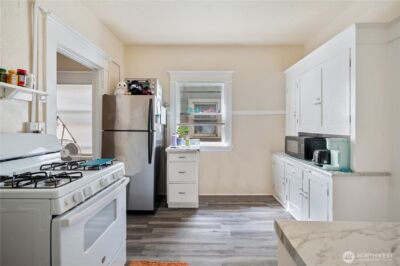 800 Harrison Street , Seattle, WA 98109 - Photo 24