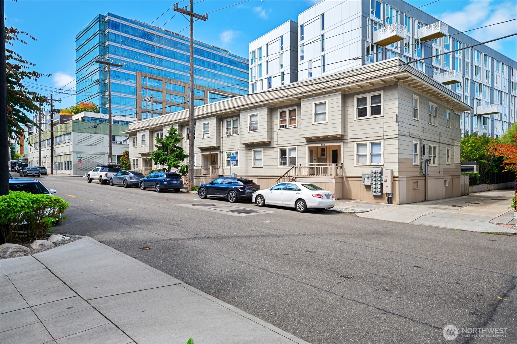800 Harrison Street , Seattle, WA 98109