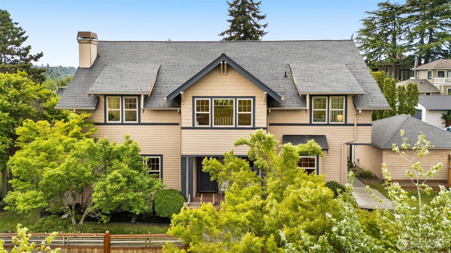4606 S Andover Street , Seattle, WA 98118-1249