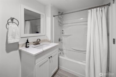 3303 37th Avenue W, Seattle, WA 98199 - Photo 29