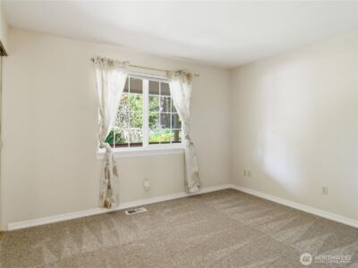 322 Country Estates Drive W, Rainier, WA 98576 - Photo 20